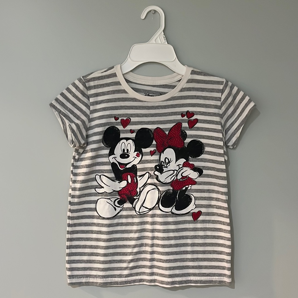 Disney Store Tshirt Mickey And Minnie